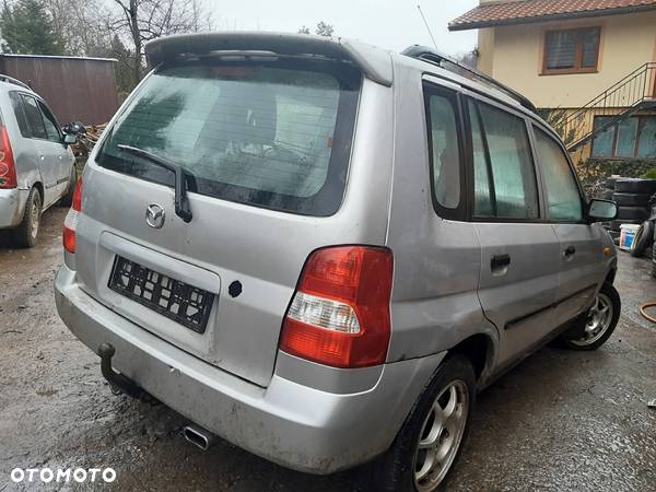 Mazda Demio lift  zderzak tylny tył szyba  18G 22V - 5