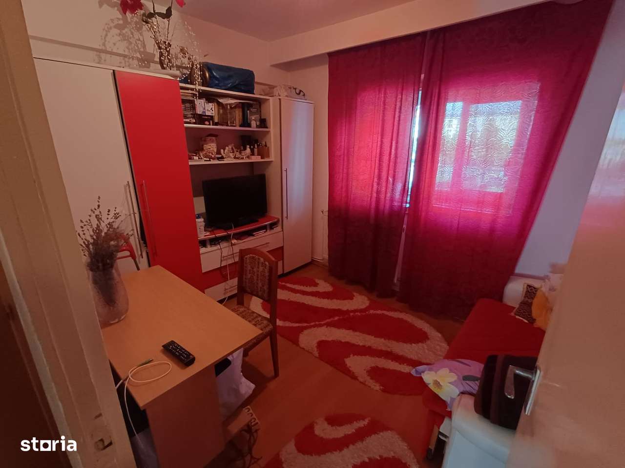 Traian, zona Expocom, 3 camere, etaj 1-7