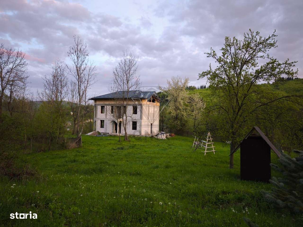 CASA DE VANZARE IN VALEA DOFTANEI-2