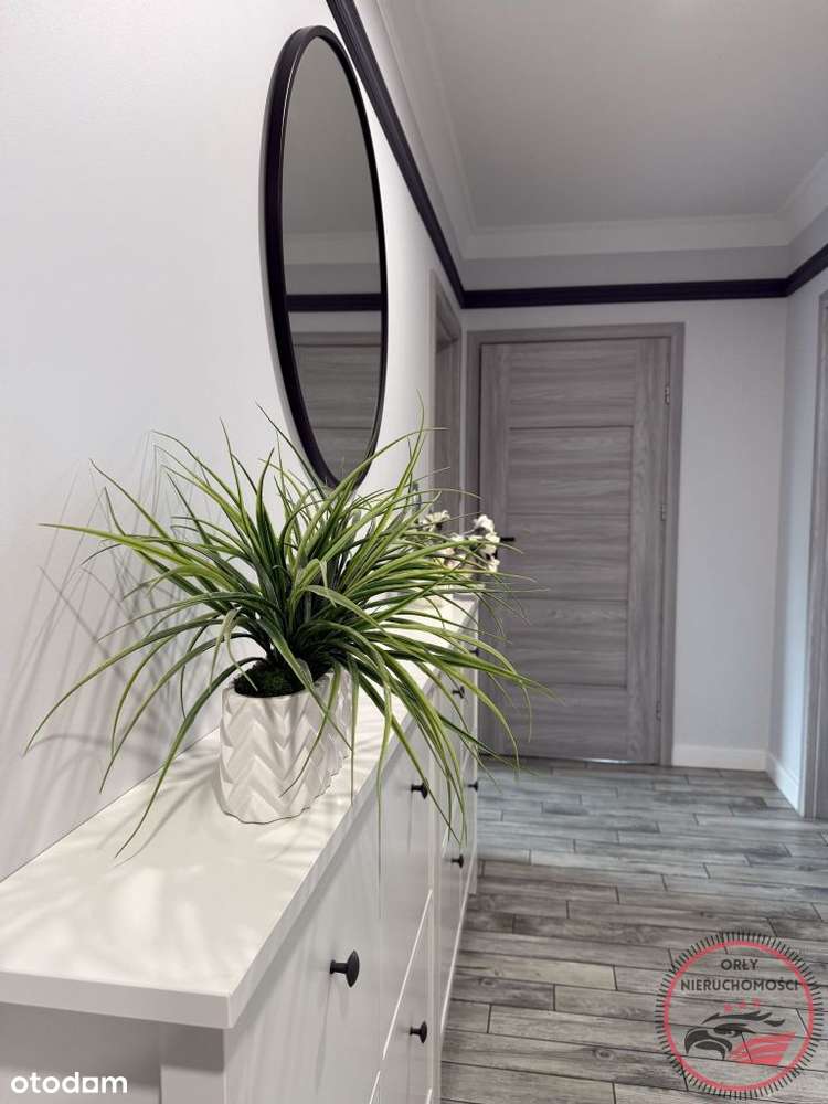 Wyjątkowy dom na dużej działce z pięknym ogrodem --8