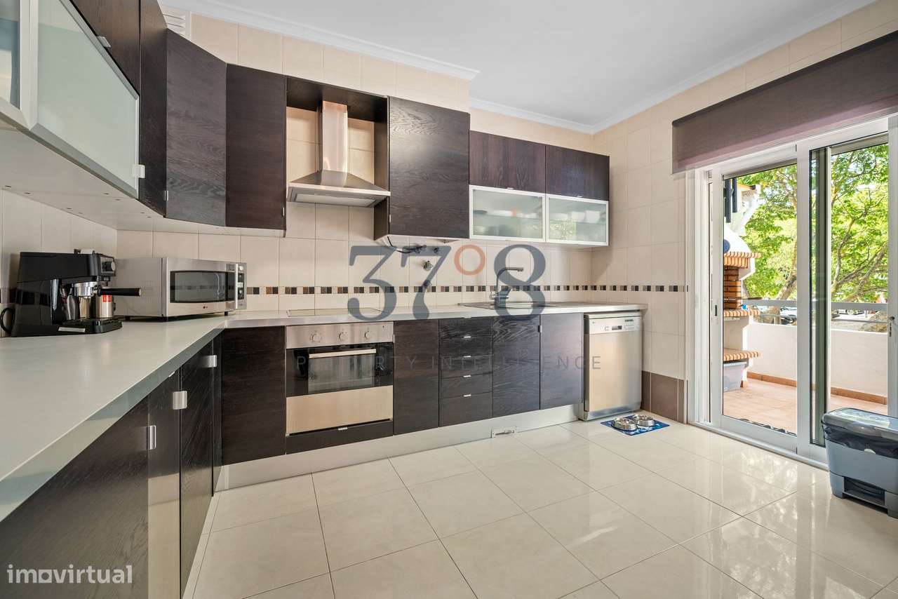 T4 - Moradia Versátil com Terraços, Garagem Dupla - Tavira Residencial-21