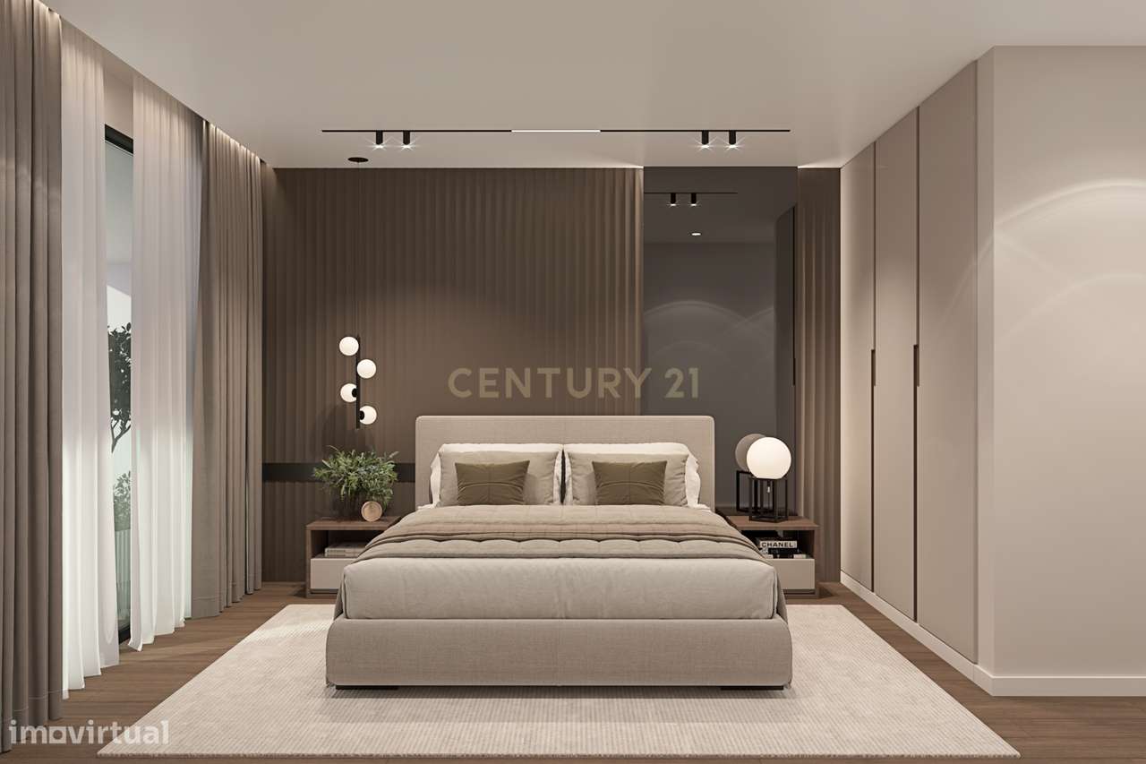 Apartamento na Rua Silvestre Quintino de Freitas - Funchal - Grande imagem: 5/15