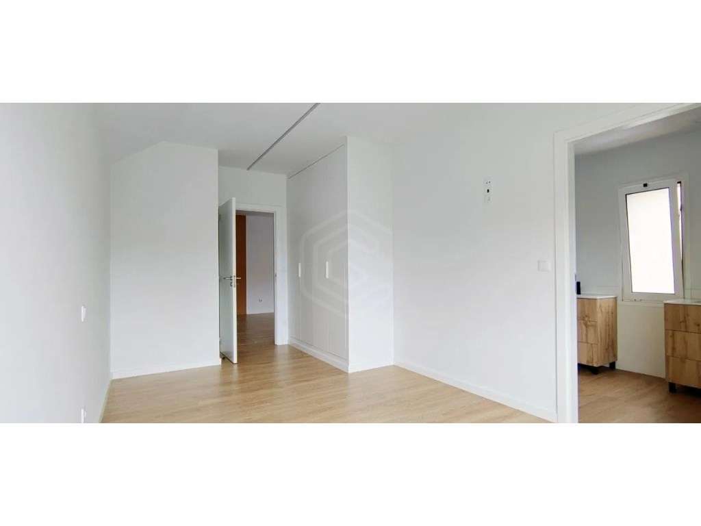 EM ARGONCILHE - T2 A T3 COM TERRAÇOS E GARAGEM - Grande imagem: 5/6