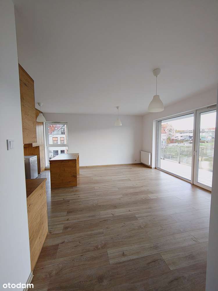 Nowoczesny 2-pokojowy apartament  z dużym tarasem w sercu Giżycka - Pełny obrazek: 4/19