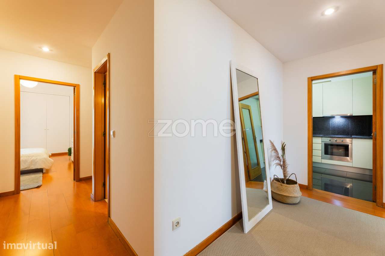 Apartamento T3 de elevado padrão, com 152 m² de área bruta, localiz... - Grande imagem: 3/37