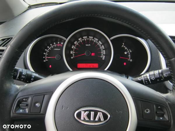 Kia Venga 1.4 S - 19