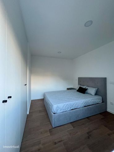 Prédio habitacional com 5 apartamentos arrendados-20