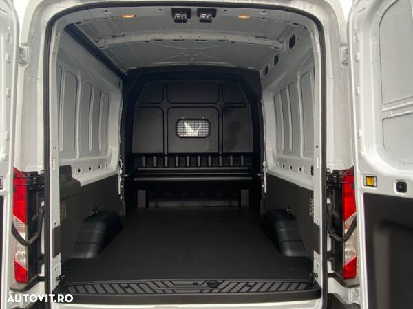 Ford TRANSIT - 11