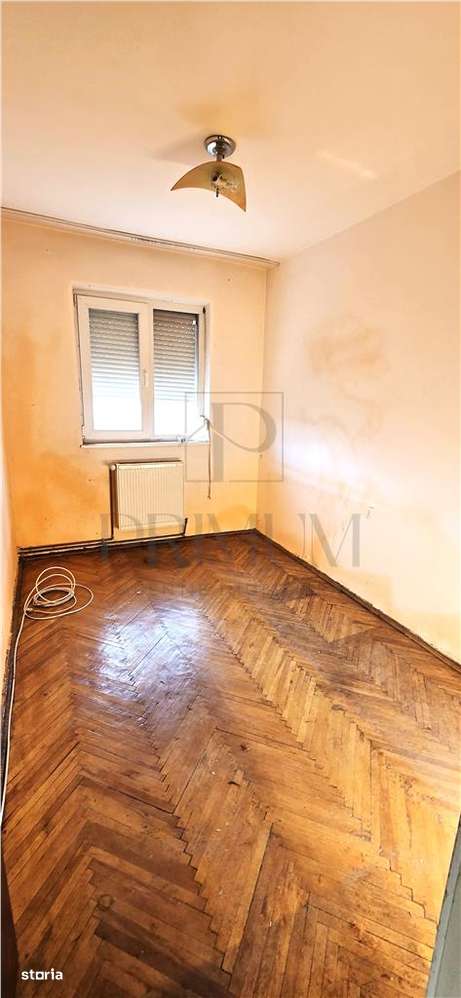 DACIA - 4 cam - centrala proprie - clima - ETAJ 3 - BOXA - Imagine principală: 4/5