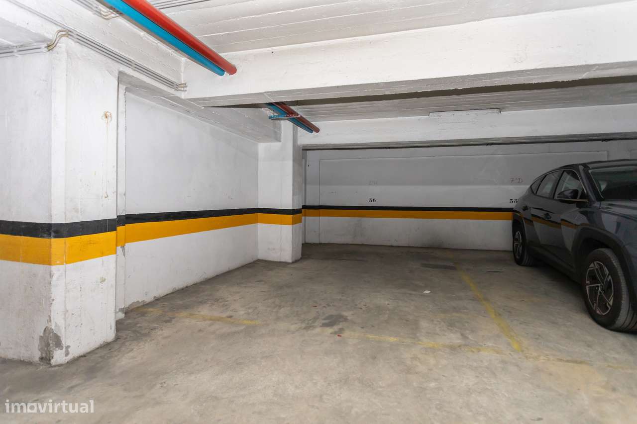 Apartamento T2 em Sesimbra num condomínio com piscina-28