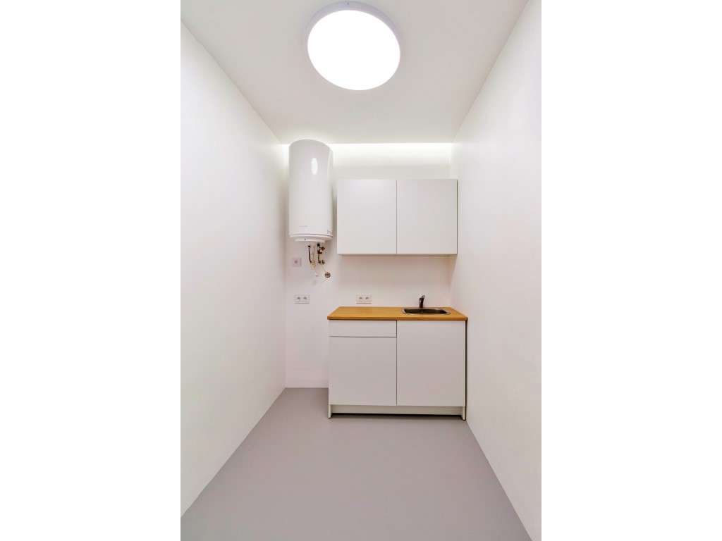 Espaço premium preparado para clínica ou bem-estar - Grande imagem: 3/20