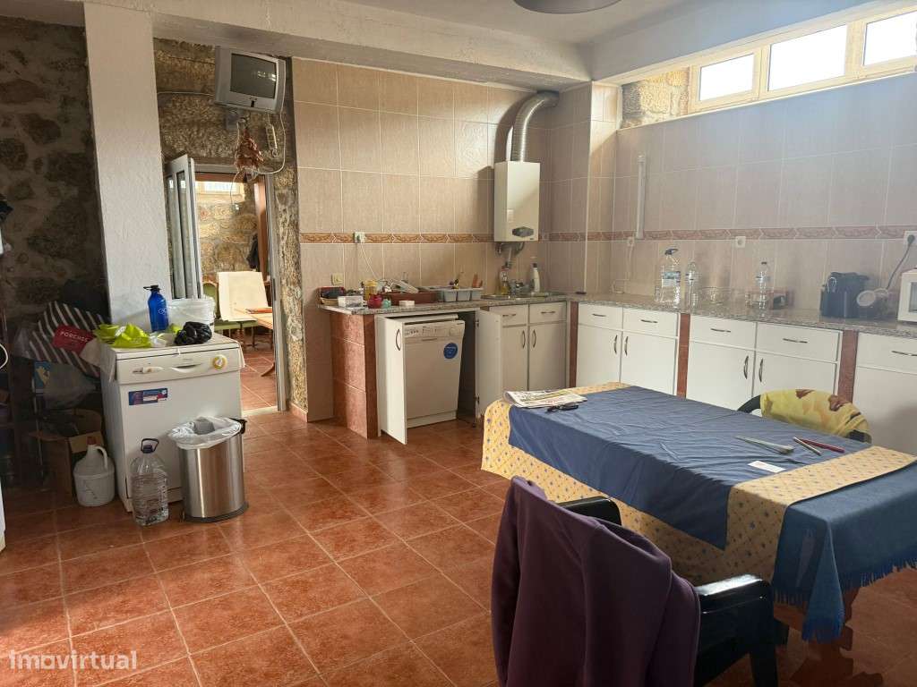 Propriedade Única para Turismo Rural na Covilhã - Boi Dobra-12