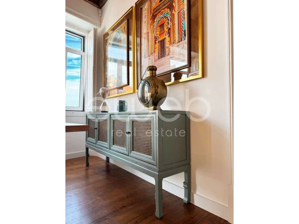 Penthouse T2 em plena Baixa de Setúbal-19