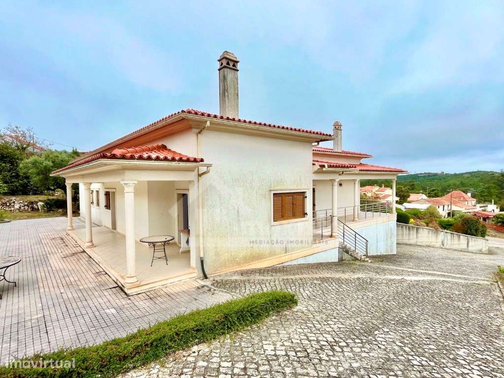 Moradia T6 pronta a habitar em Soure-55