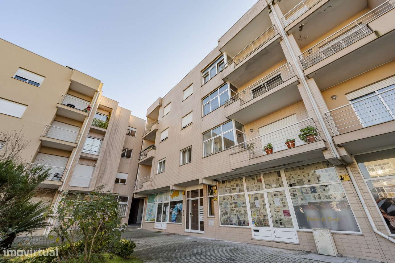 Apartamento T3 com terraço em Frossos, Braga-28