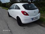 Opel Corsa 1.2 16V Essentia - 12