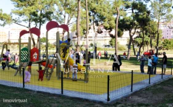 Apartamento T1 - Santa Marta do Pinhal, Corroios-12