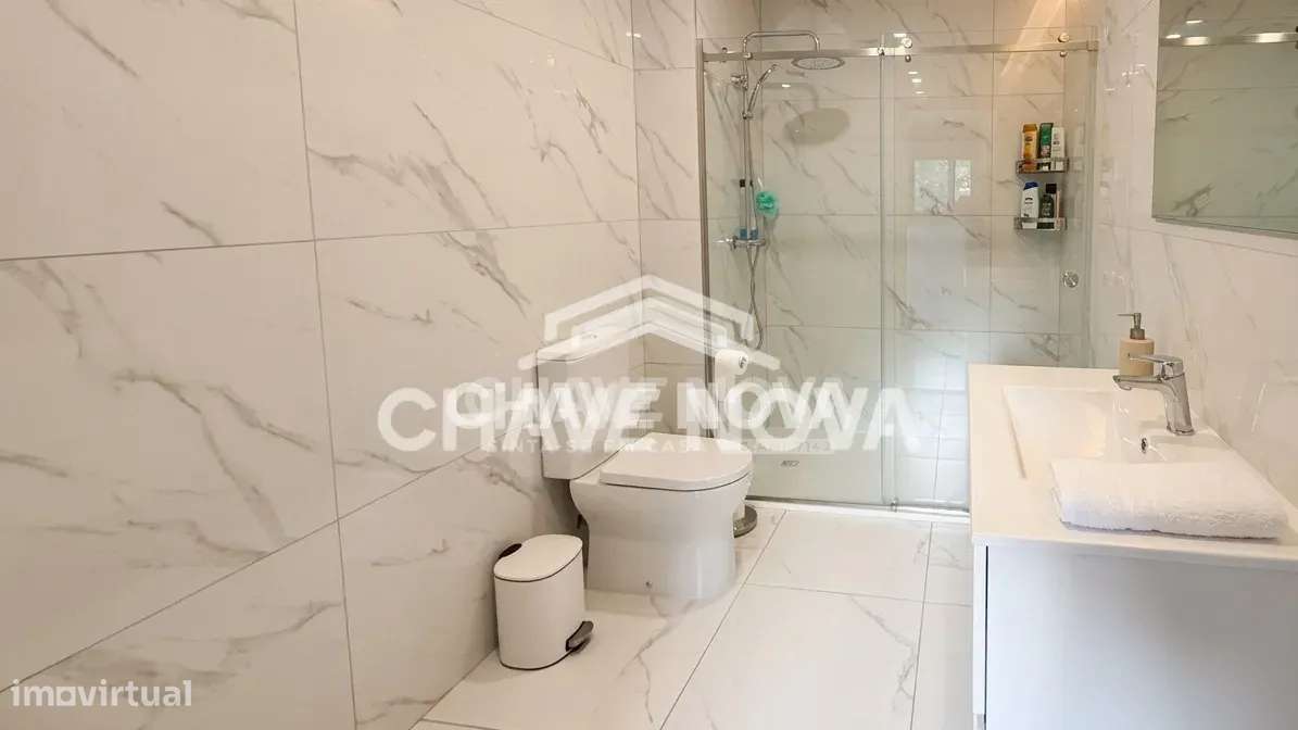 Apartamento T1+1 em Pedroso-6