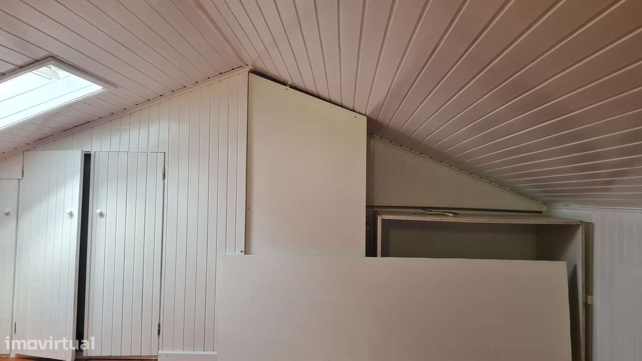 Apartamento  em Celas (Duplex e arrumo no sótão)-31