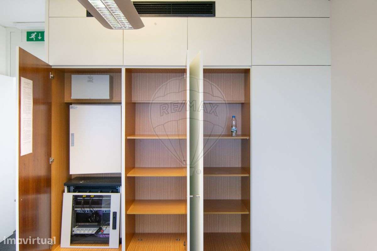 Escritório  para arrendamento - Grande imagem: 4/11