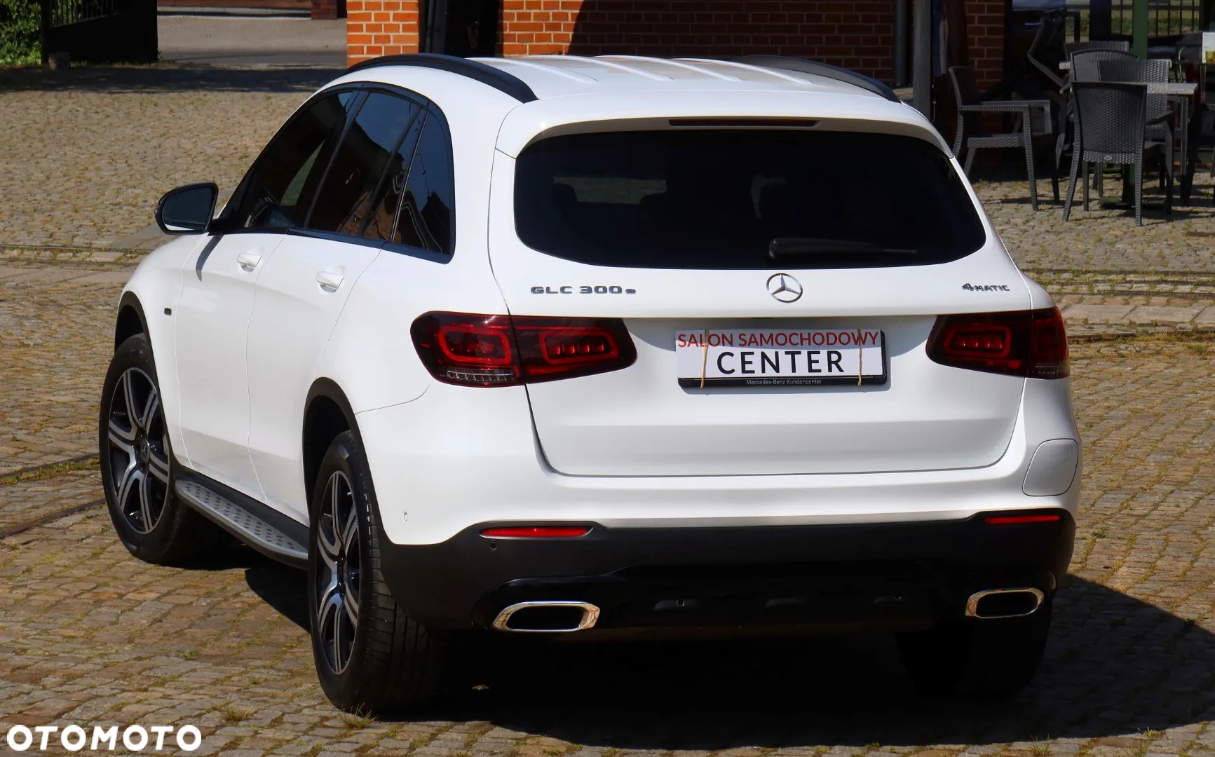 Mercedes-Benz GLC 300 e 4Matic 9G-TRONIC Exclusive - 8