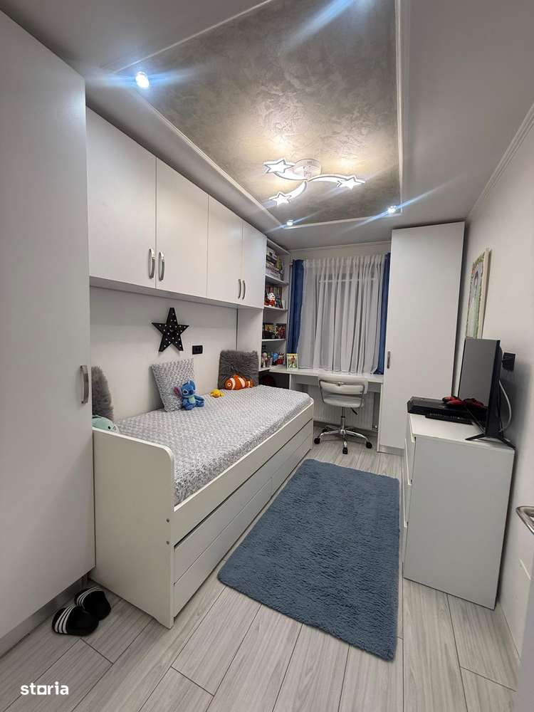 Apartament 3 camere complet renovat • Parter • Zona Comisia  Centrala-9