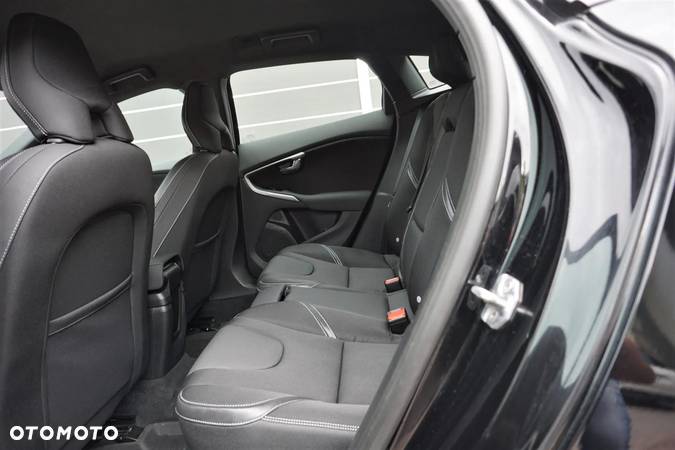 Volvo V40 D3 RDesign - 22