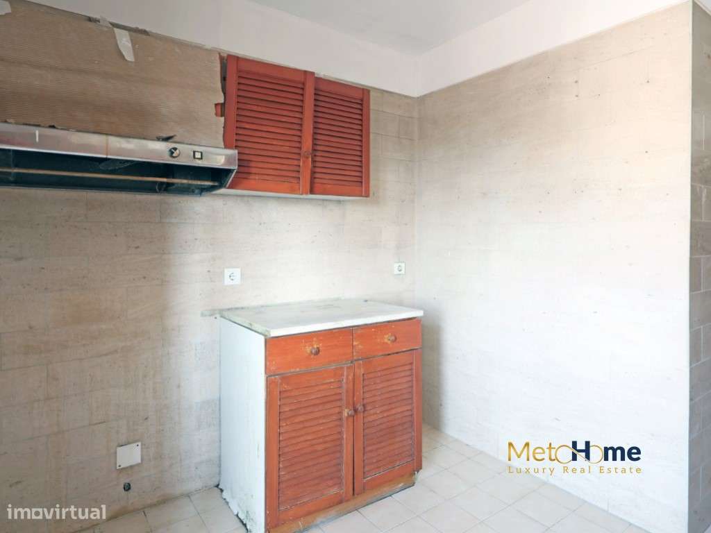 T3 | Varanda com Vista Mar | Metro à Porta | Avenida da República -...-33