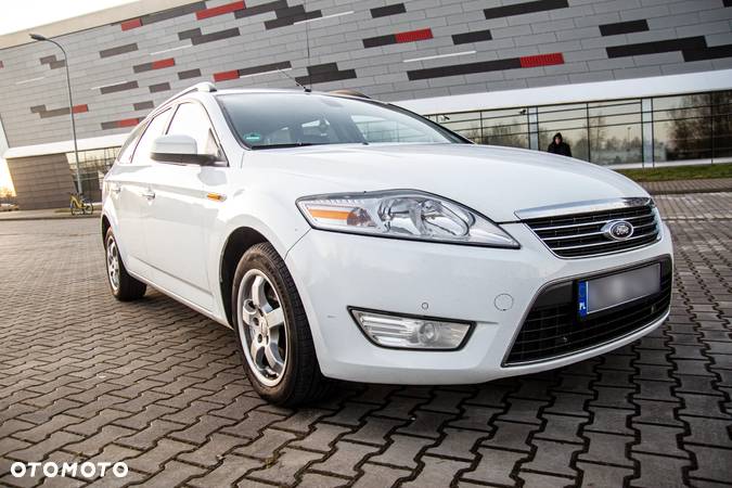 Ford Mondeo 2.2 TDCi Ghia - 8