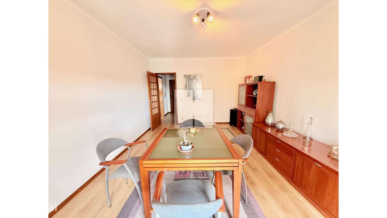 T3 com vista rio e muita luz-10