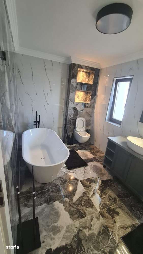 Comision 0 .Casa 160 mp utili și 450 mp teren Voroneț - Imagine principală: 4/10