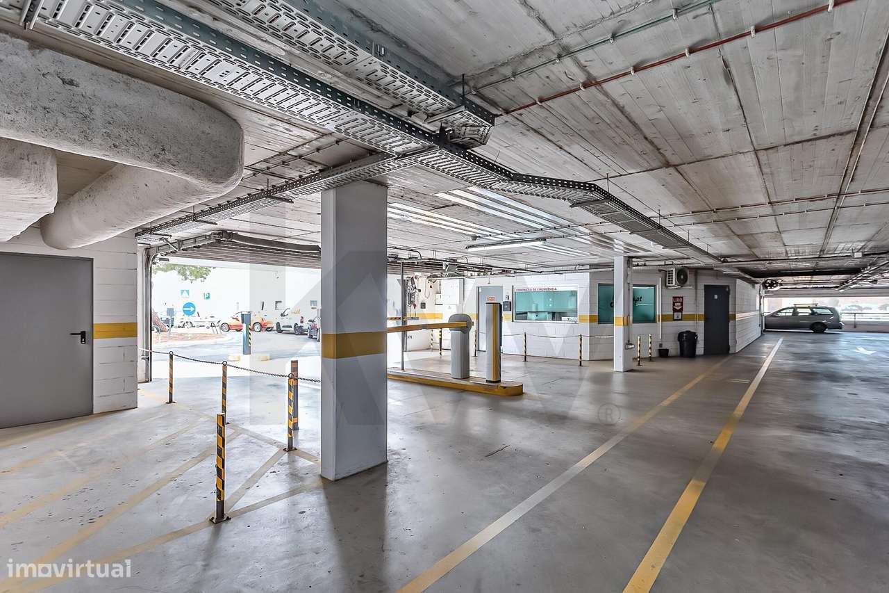 Carnaxide - Parque de Estacionamento coberto, para 339 lugares - Para - Grande imagem: 4/53
