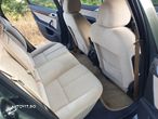 Peugeot 407 SW HDi 135 Automatik Platinum - 11