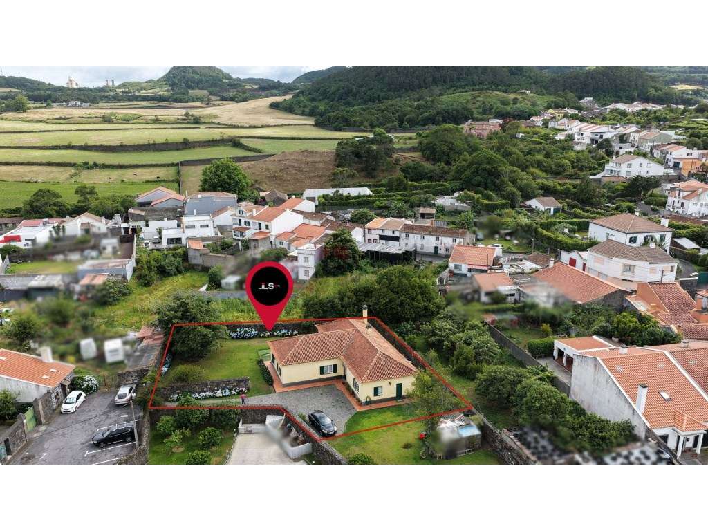 Moradia Térrea Isolada - Pico da Pedra-29