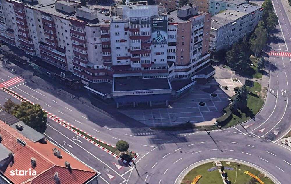 BRASOV - CENTRU - SPATIU COMERCIAL - 800 MP - Imagine principală: 1/20