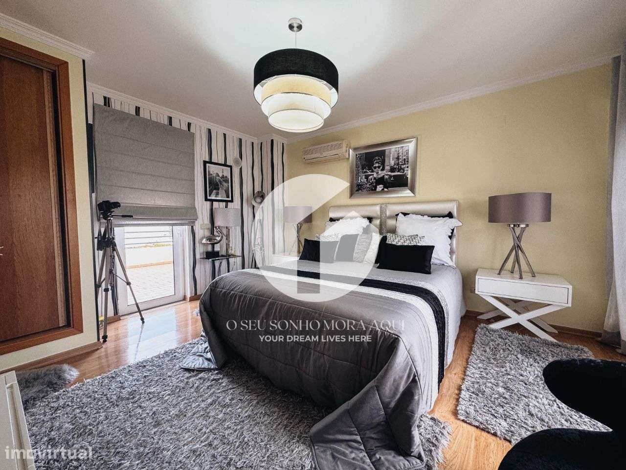 Moradia T4 de luxo mobiliada à venda em Olhão-26