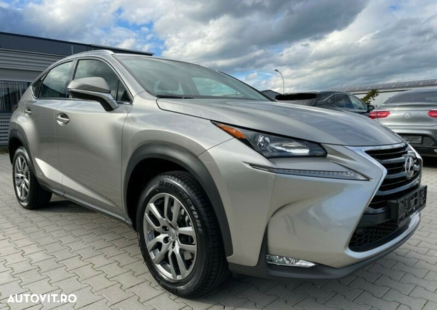 Usa Fata Dreapta lexus NX300h 2016 SUV Gri - 1