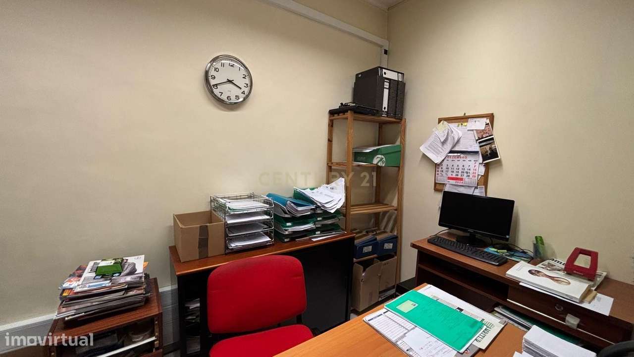 Escritorio com 75 m2 na Av Infante Santo - Grande imagem: 5/15