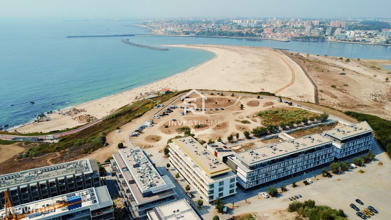 Apartamento T2 | Vistas Mar | Varandas| 2 Lug Garagem-13