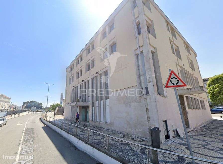Prédio Urbano para Venda no Centro de Aveiro - Grande imagem: 2/6