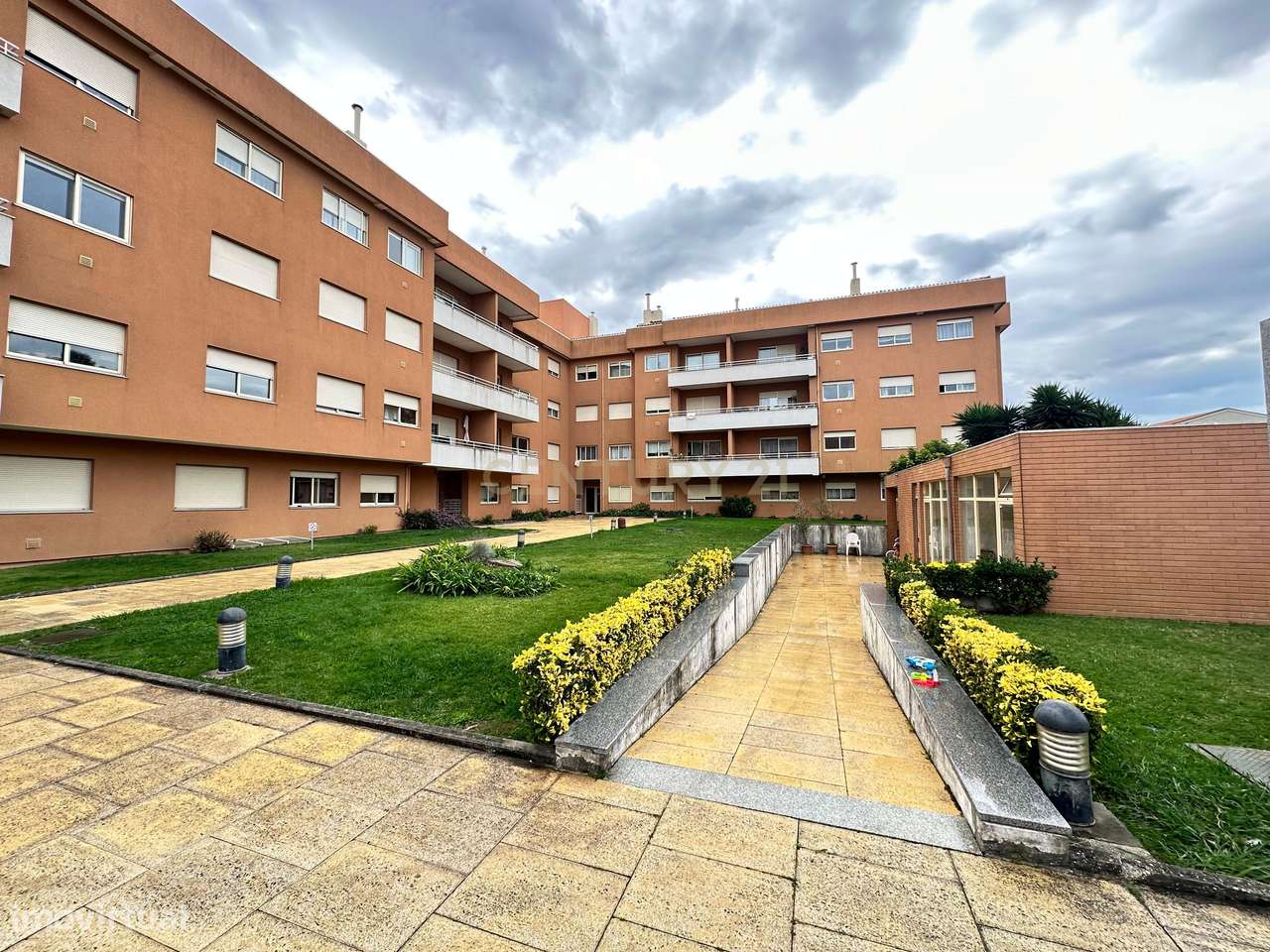 Apartamento T2 em São Félix da Marinha, Vila Nova de Gaia-17