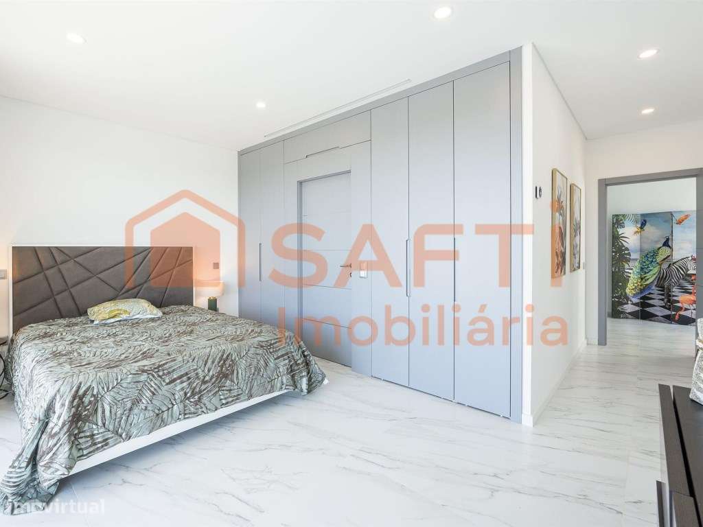 Moradia à venda em Pêra-17