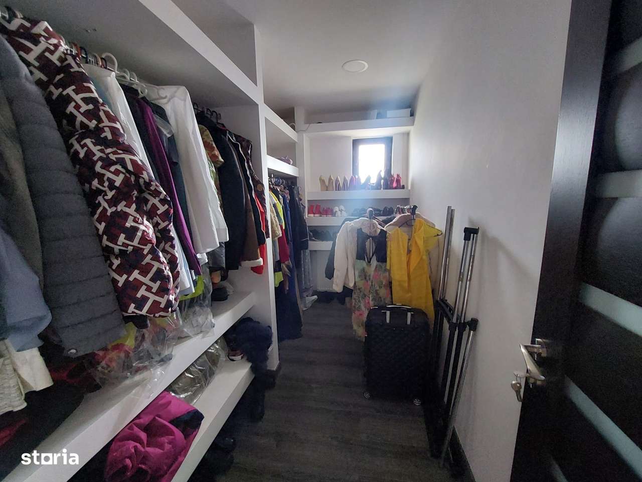 COMISION 0 Vila 227 mp utili, 1300 mp teren, 5 camere Comisani-14