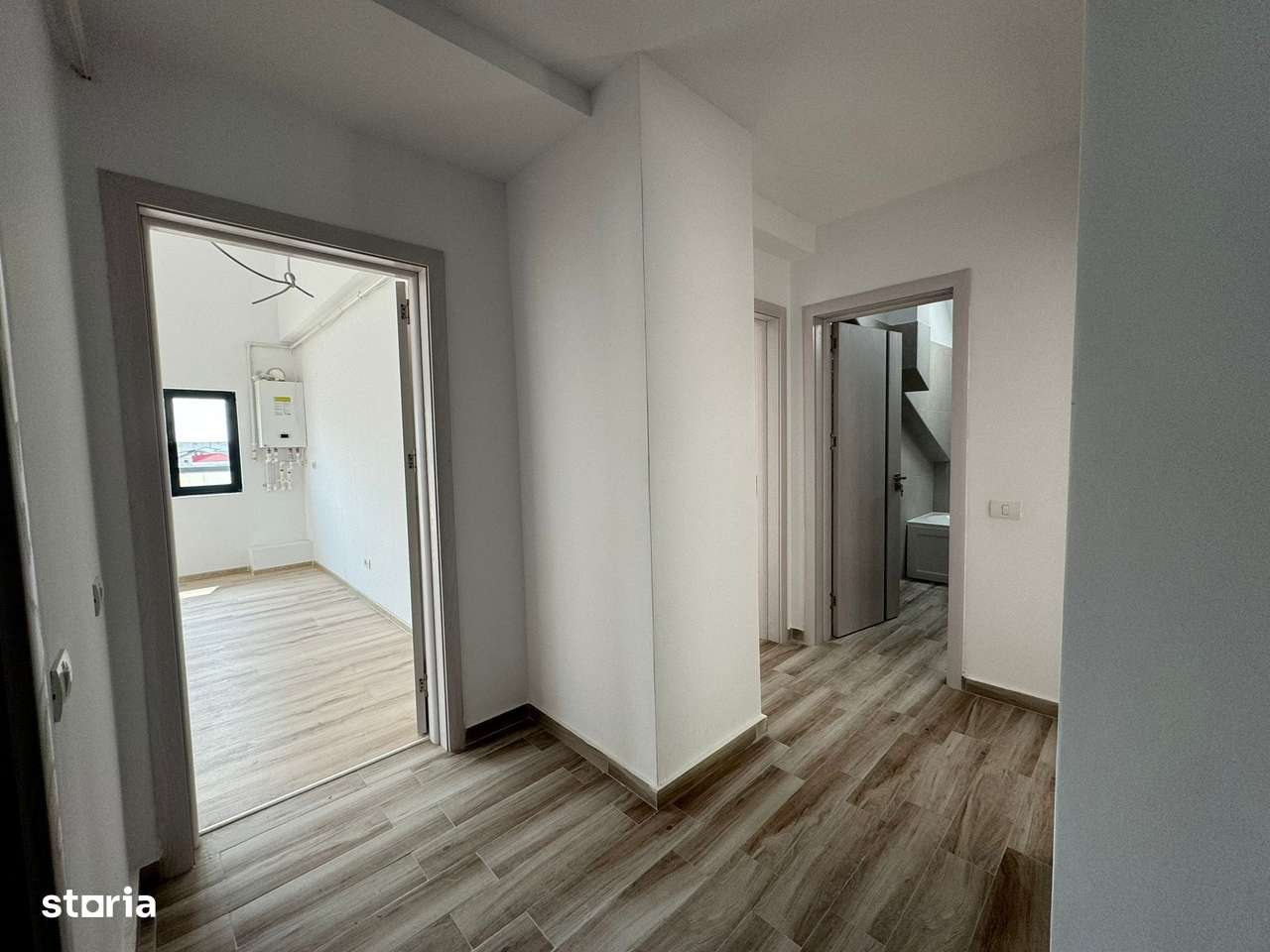 SENZATIONAL! Apartament 4 Camere Decomandate si Terasa  - Berceni-5