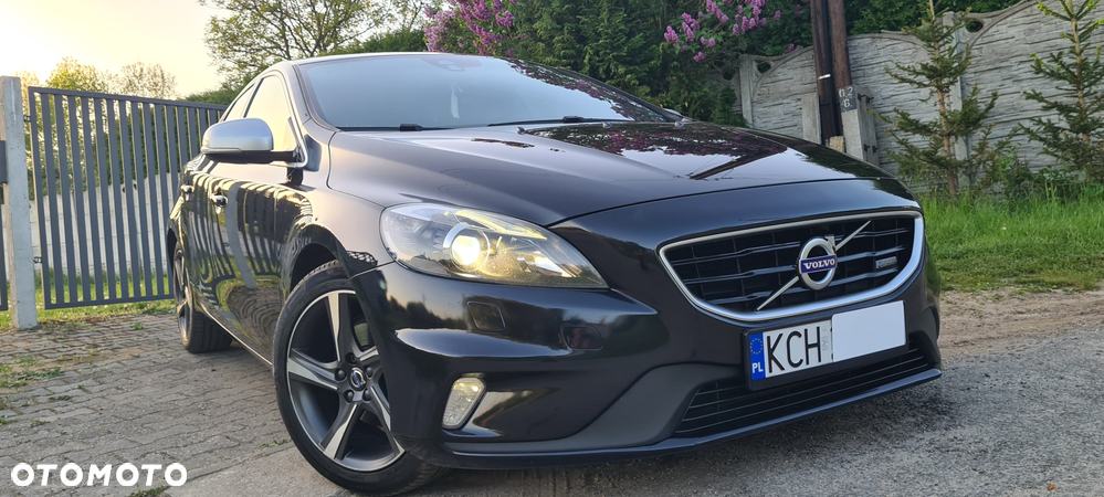 Volvo V40 D2 R-Design - 37