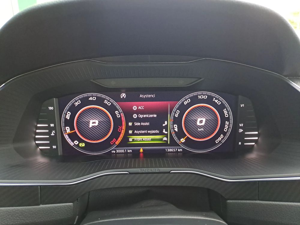 SKODA SUPERB Panorama Virtual ACC Alcantara El. Fotele Salon PL VAT23%