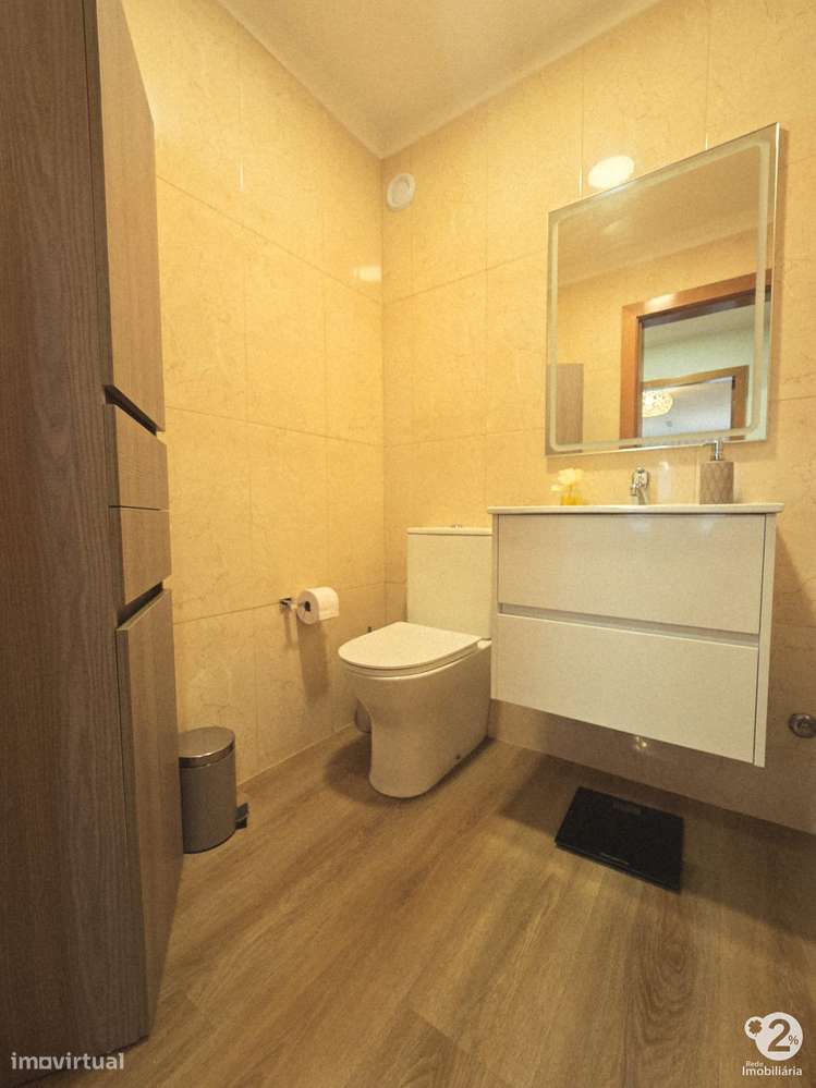 Apartamento T2 em Custóias ( Avilhó )-7