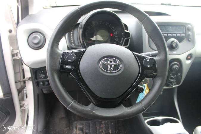Toyota Aygo de 2014 - 8