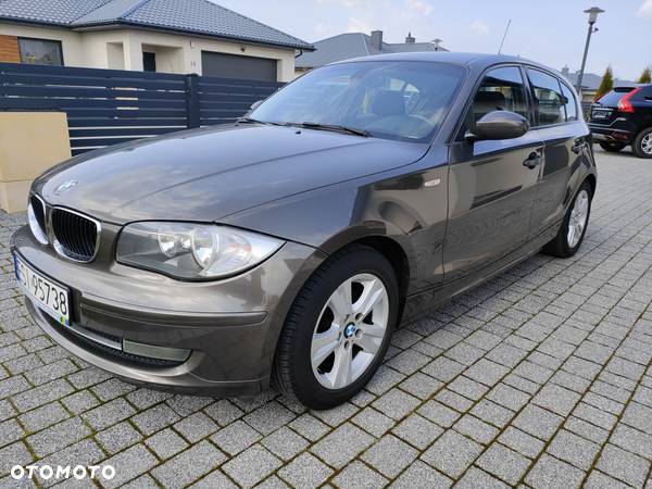 BMW Seria 1 116d DPF Edition Lifestyle - 2