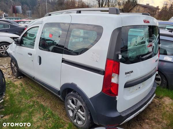 Dacia Dokker 1.2 TCe Stepway - 2